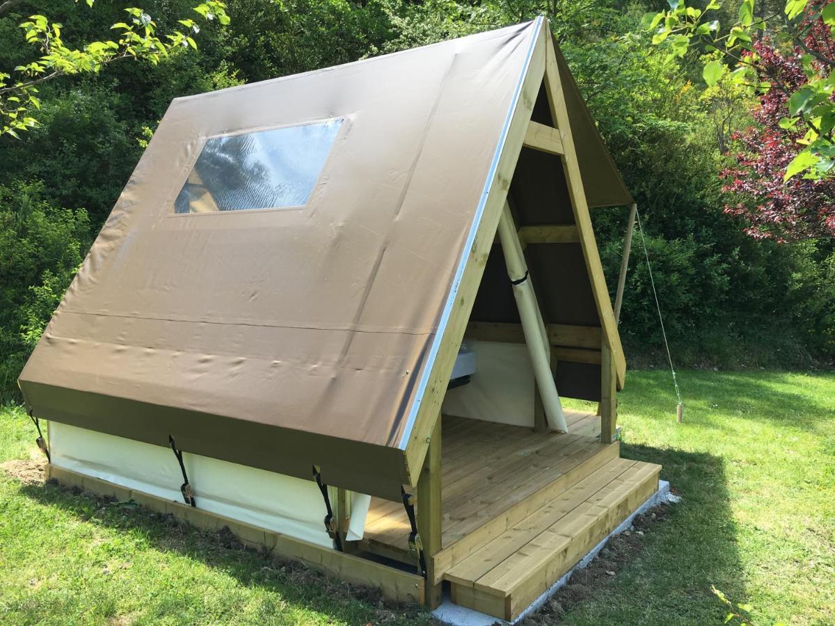 Camping Calme Et Nature Castellane Exterior foto