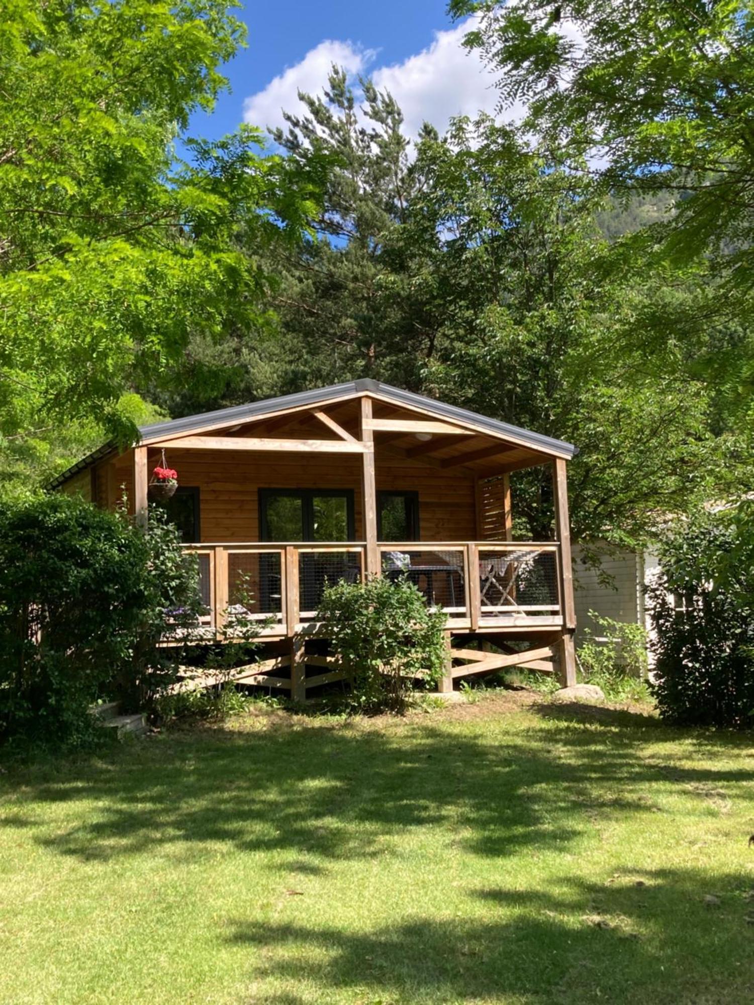 Camping Calme Et Nature Castellane Exterior foto